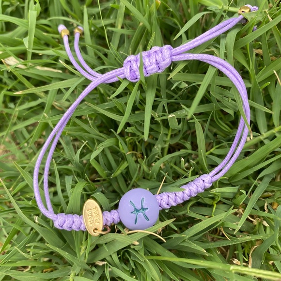 Handmade Zodiac Astrological Sign Rope Bracelet - Picture 4 of 15